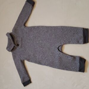 Old Navy Gray Jumpsuit -size 6-12 months